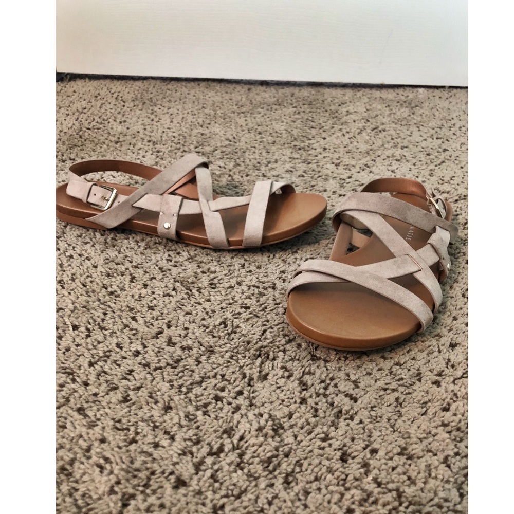 Kelly & Katie sandals